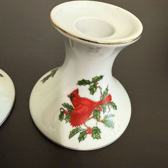 (2) Vintage Lefton Porcelain Winter Candleholders Cardinals & Holly Numbered - Picture 5 of 16